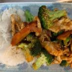 Best Chicken with Broccoli (Lunch) in Perrysburg, OH