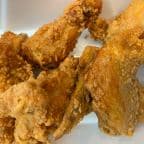 Best Chicken Wing (8) in Perrysburg, OH